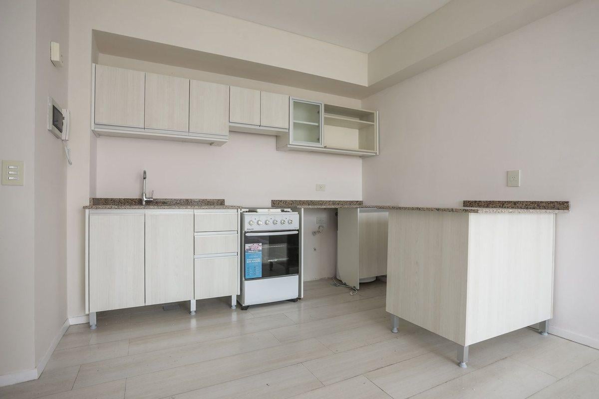 Foto de VENTA DEPARTAMENTO 3 AMBIENTES TOILETTE EN CABA, imagen 3