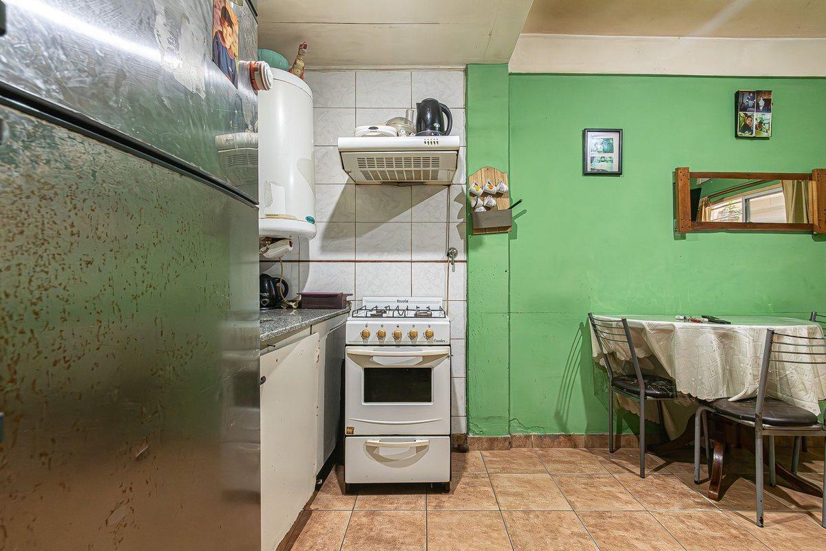 Foto de VENTA PH 2 AMBIENTES EN CIUDADELA CON TERRAZA, imagen 1