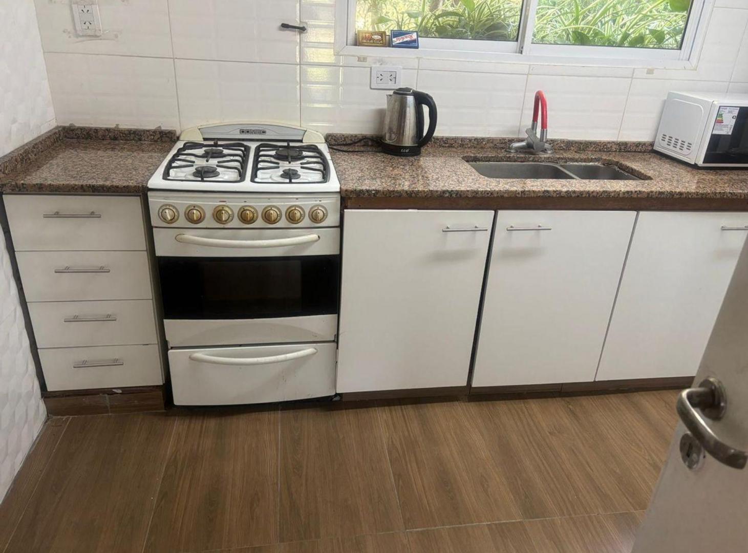 Foto de VENTA CASA 6 AMB EN COUNTRY MI REFUGIO LOTE 1400m2, imagen 3