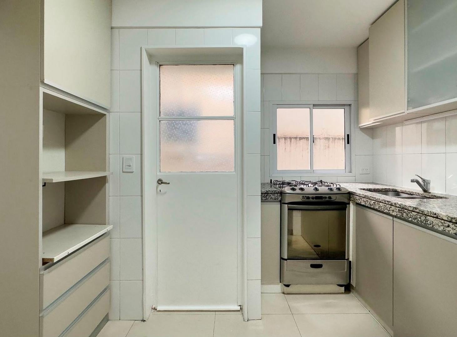 Foto de ALQUILER DEPARTAMENTO 3 AMB EN RECOLETA, imagen 4