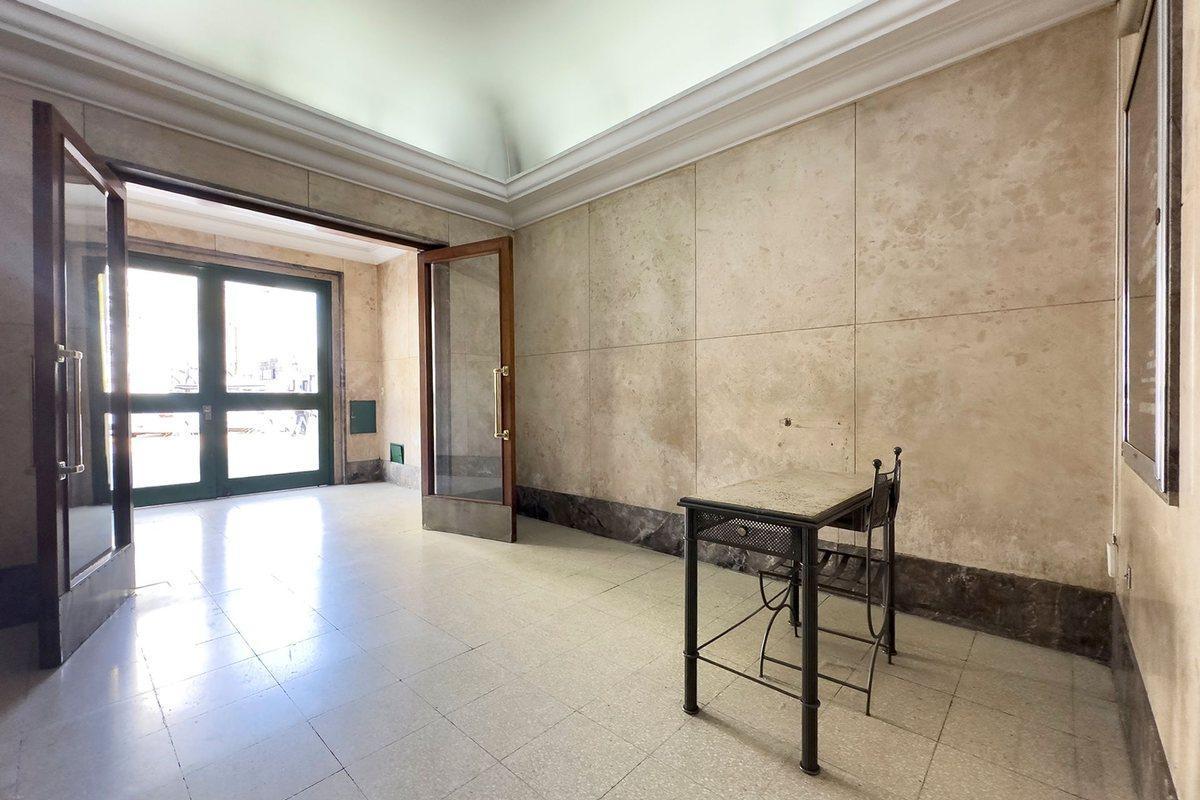 Foto de VENTA OFICINA MONSERRAT, imagen 1