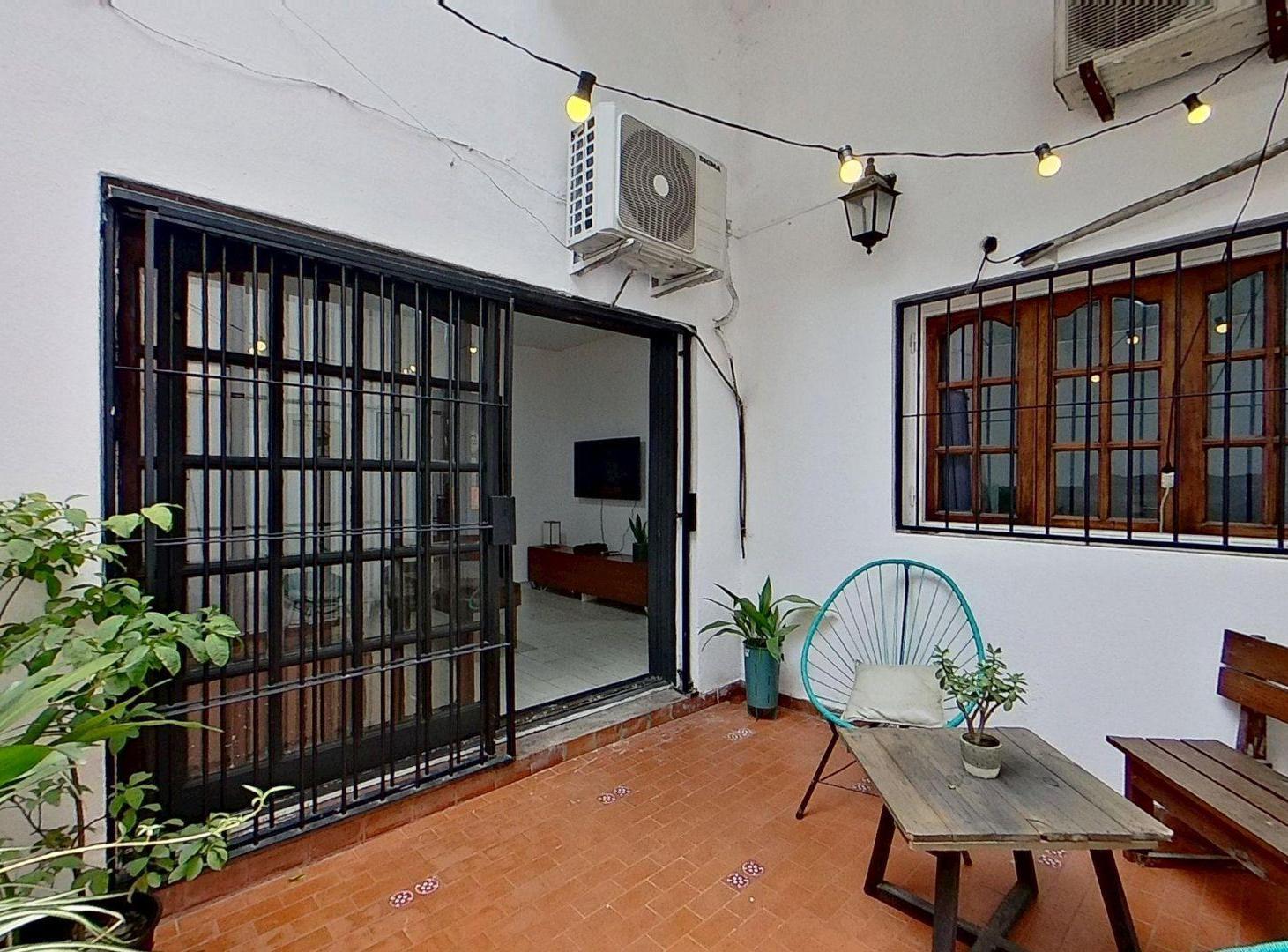 Foto de DEPARTAMENTO EN VENTA 3 AMBIENTES CON PATIO DEVOTO, imagen 1