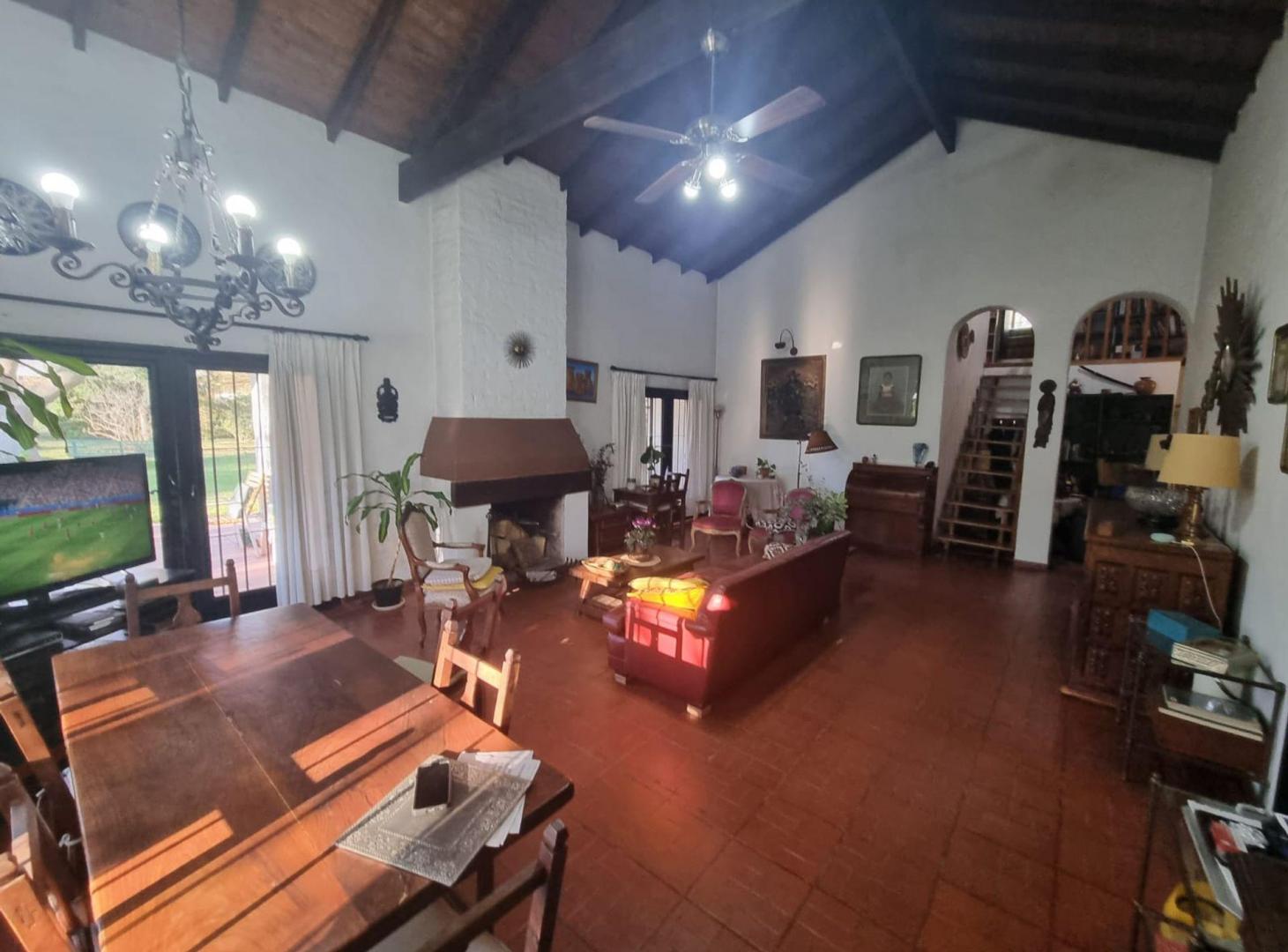 Foto de VENTA CASA 5 AMBIENTES PARQUE PILAR APTO CREDITO, imagen 2