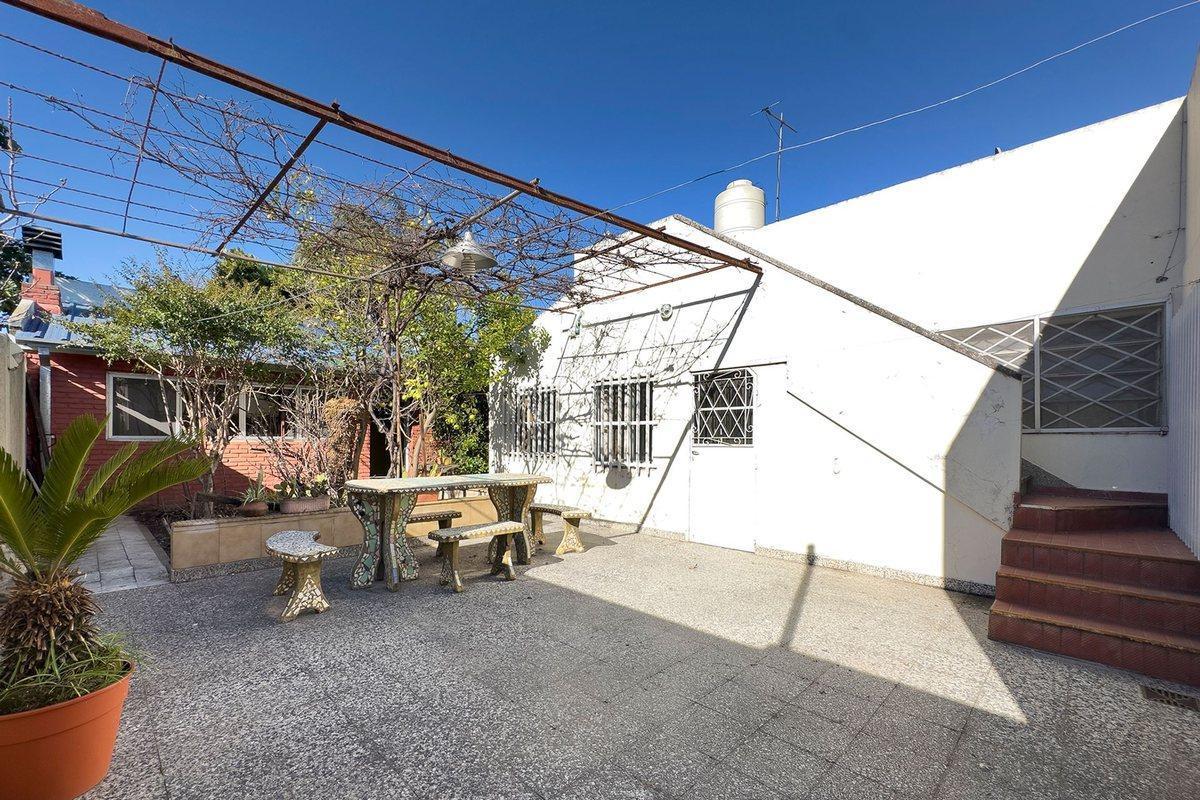 Foto de VENTA CASA 5 AMB MORON SUR, imagen 5