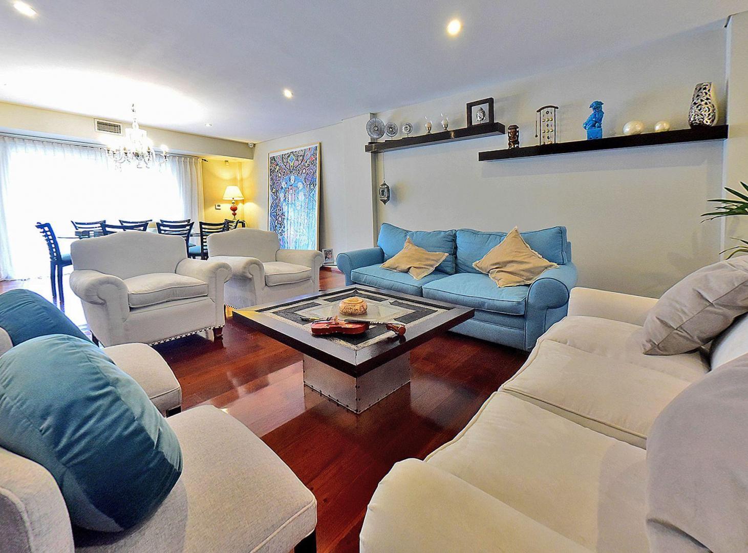 Foto de VENTA CASA 5 AMBIENTES MARTINEZ PILETA Y QUINCHO, imagen 4