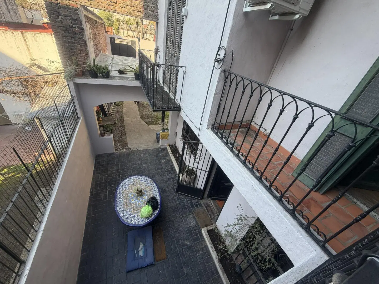 Hermoso y amplia propiedad en lote propio de 3 dormitorios 5