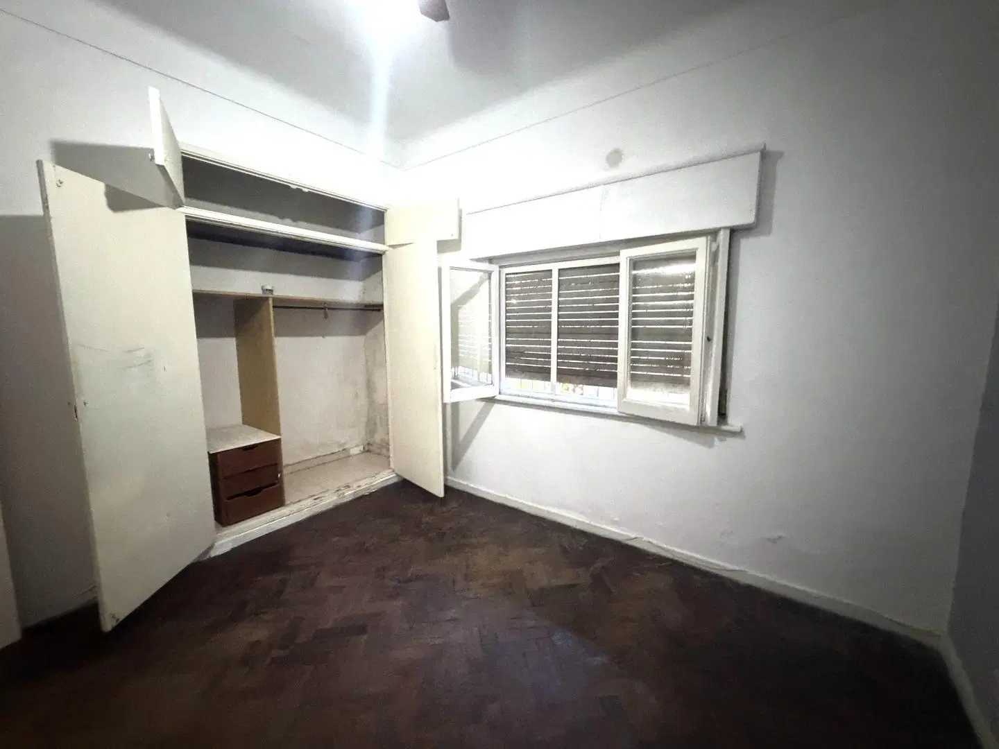 CASA DE 2 DORMITORIOS CON JARDÍN Y PARRILLA 5