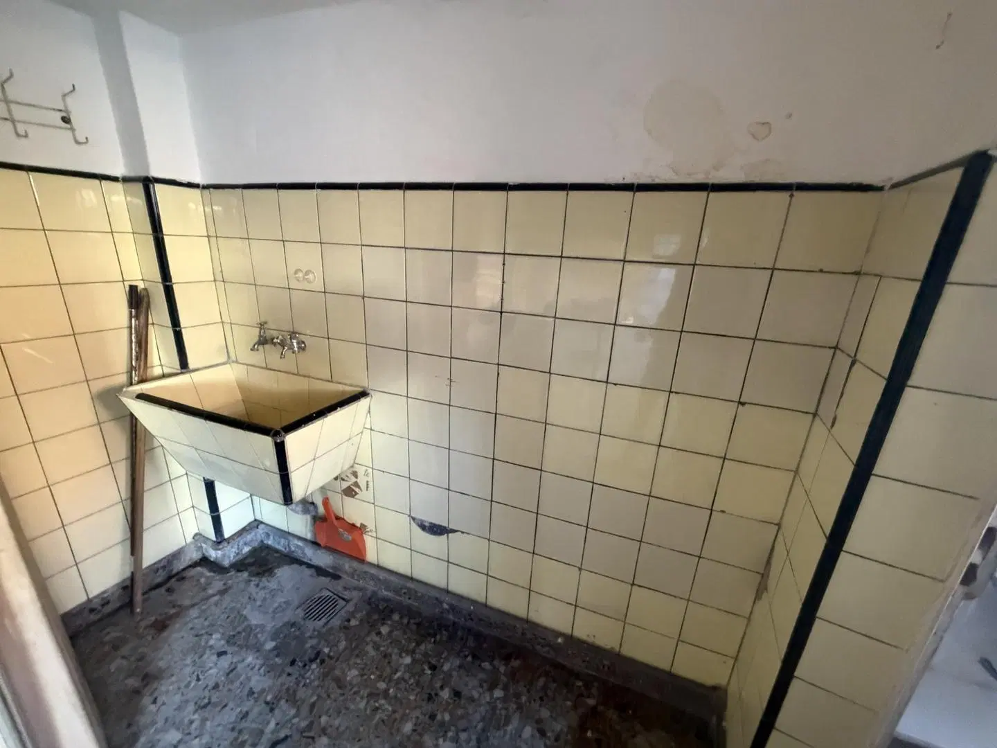 CASA DE 2 DORMITORIOS CON JARDÍN Y PARRILLA 4