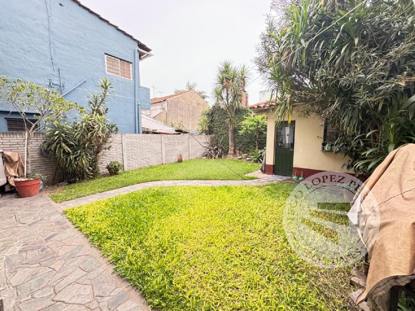 Foto de Casa con jardín en Olivos, ideal 2 familias, imagen 3