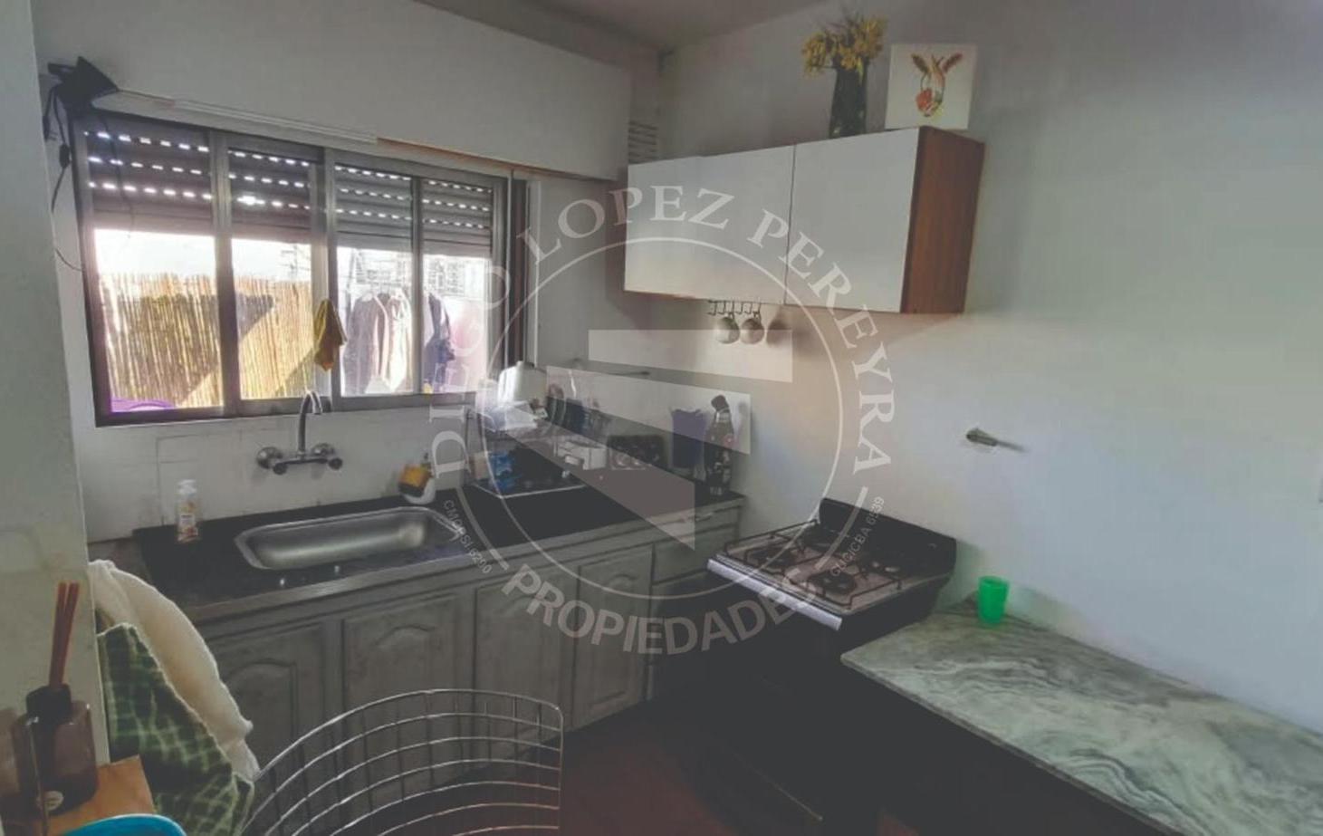 Foto de PH 2 ambientes con balcón aterrazado Sin EXPENSAS, imagen 4