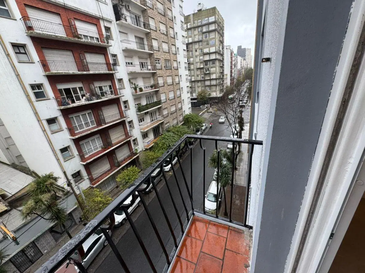 DEPTO 3 AMBIENTES HECHO A NUEVO - PLAZA COLON 5