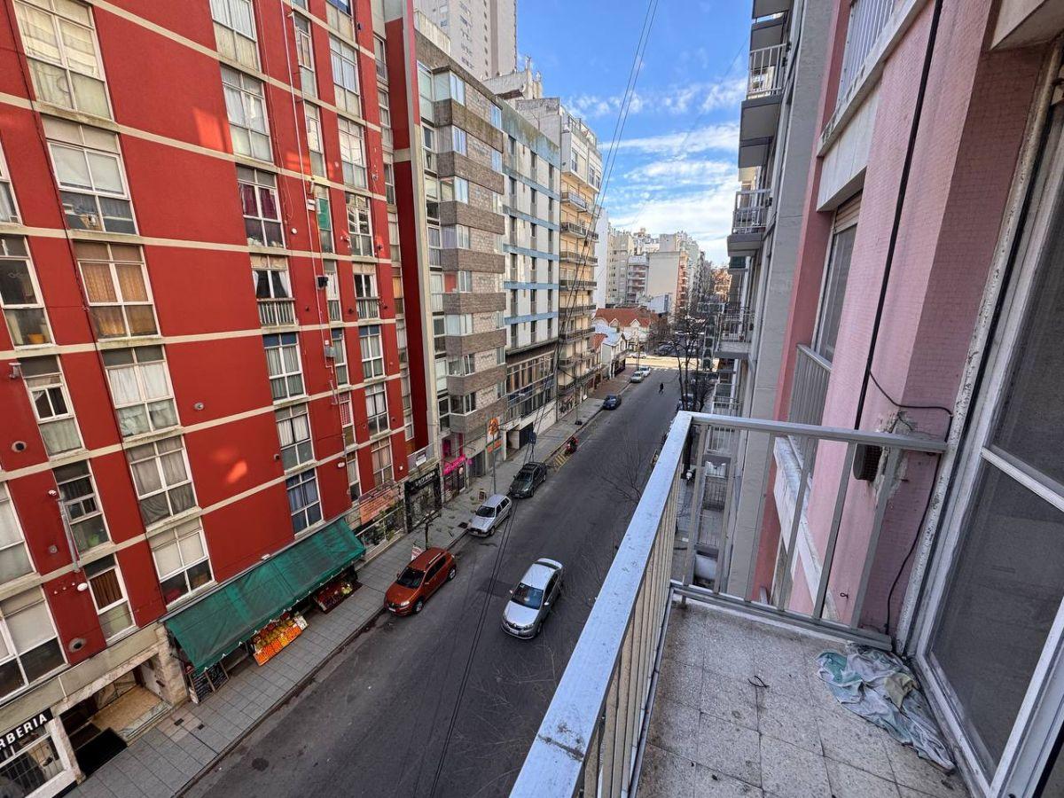 2 AMBIENTES AL FRENTE CON 2 BAÑOS - ZONA ALDREY