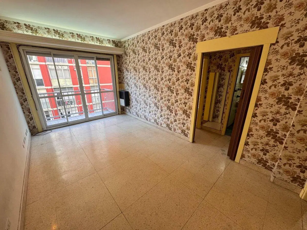 2 AMBIENTES AL FRENTE CON 2 BAÑOS - ZONA ALDREY 1