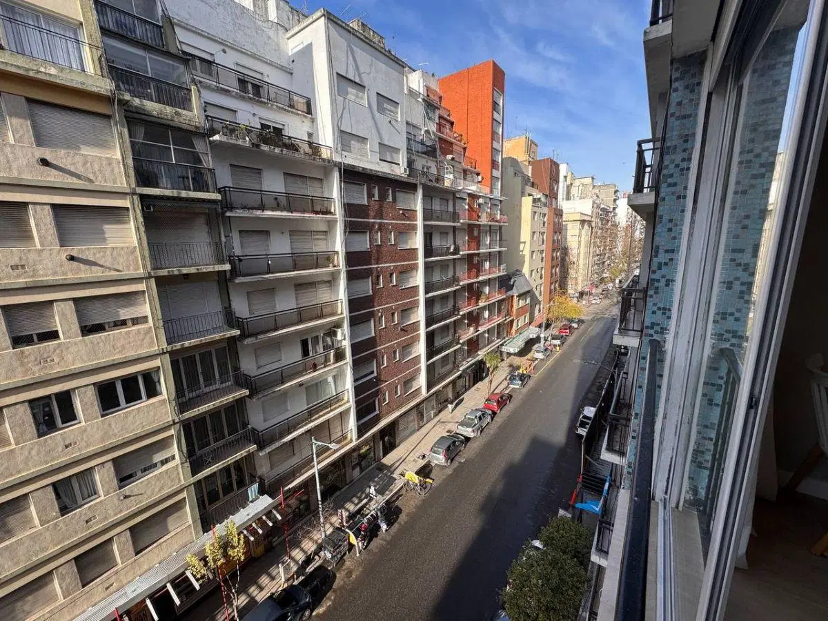 2 AMBIENTES AL FRENTE RECICLADO A NUEVO 3
