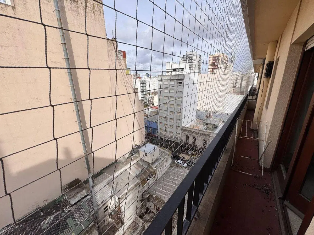 EXCELENTE 2 AMBIENTES EN EDIFICIO TORRE DEL CENTRO 4