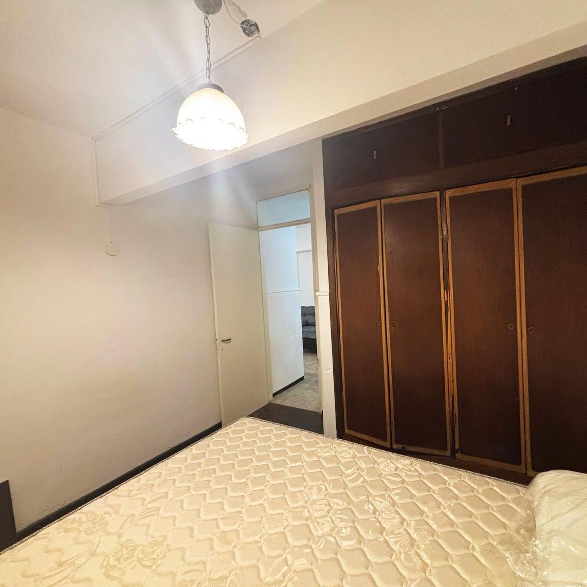 Venta. Retasado. Departamento de 1 Dormitorio Ubicado en Planta Baja. 2