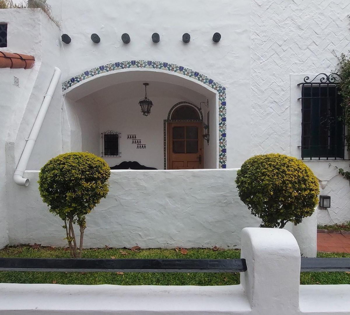 Divina Casa Colonial en Venta en Olivos, Vicente López, G. B. a. Zona Norte 4