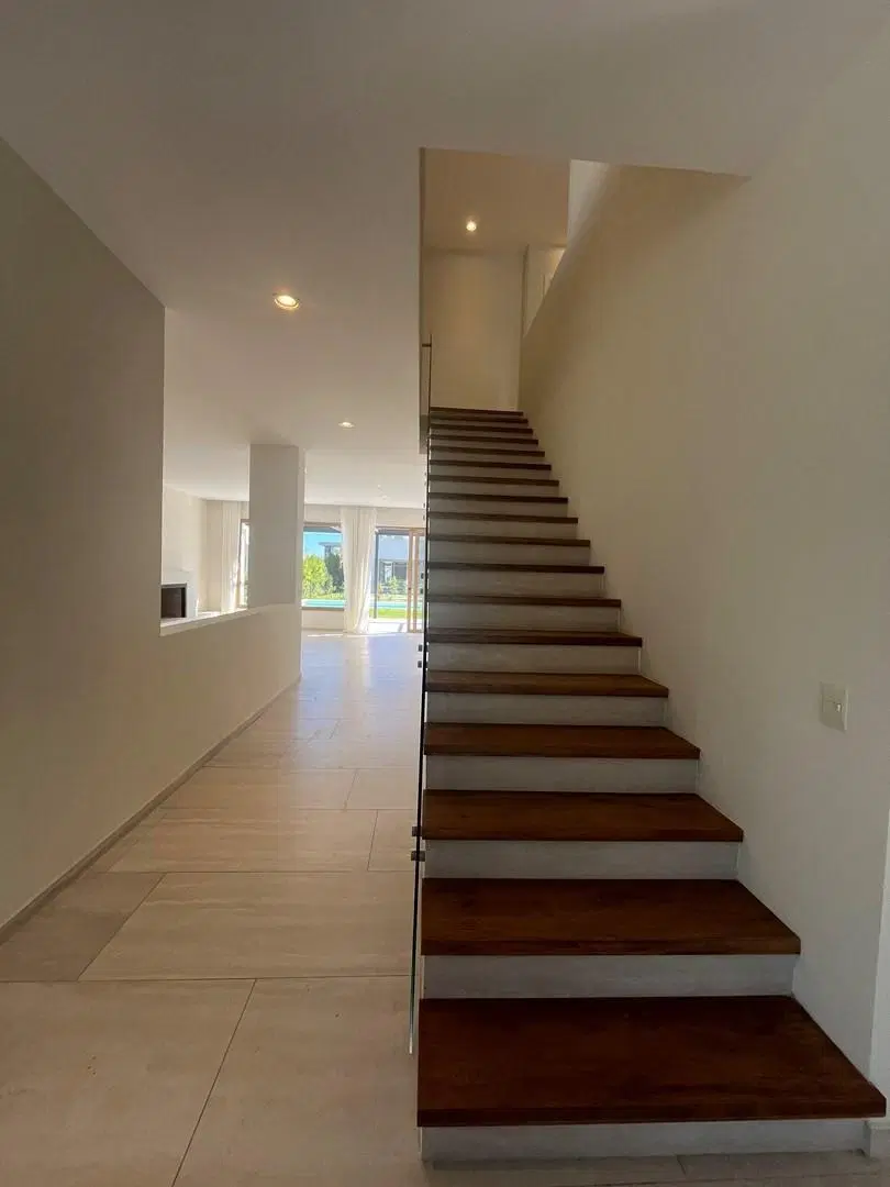 Casa Chalet  en Venta en Carpinchos, Nordelta, Tigre 5