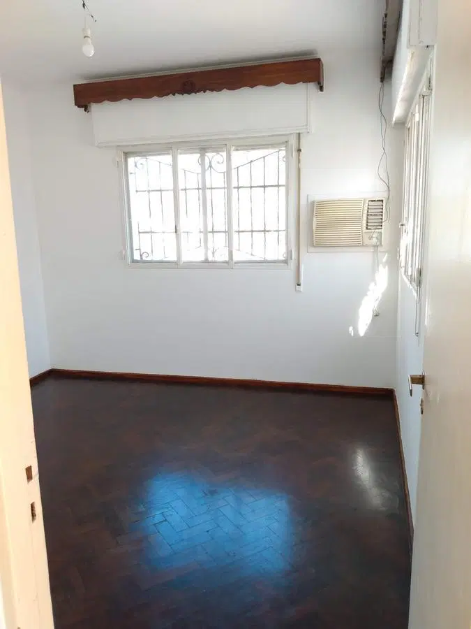 Casa en Planta Alta - 2 dormitorios con terraza - Colon 2570 8