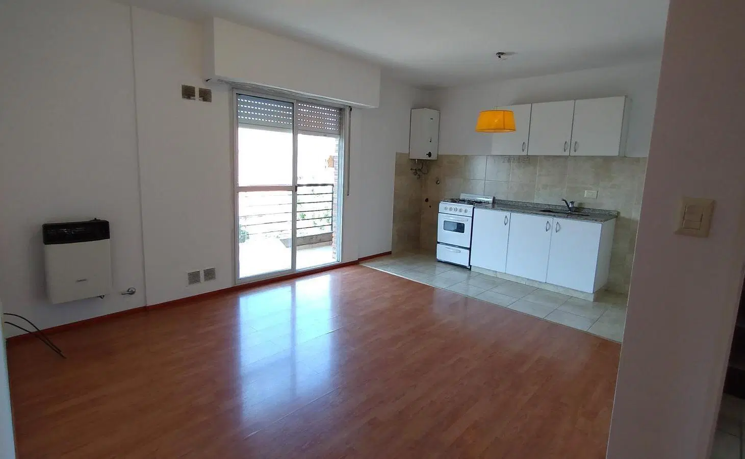1 dormitorio -- Entre Ríos 2498 03-02 - Totalmente externo 4