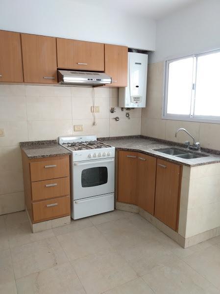 Foto de Casa de pasillo en Alvear 465 - 2 dormitorios - Pichincha, imagen 1