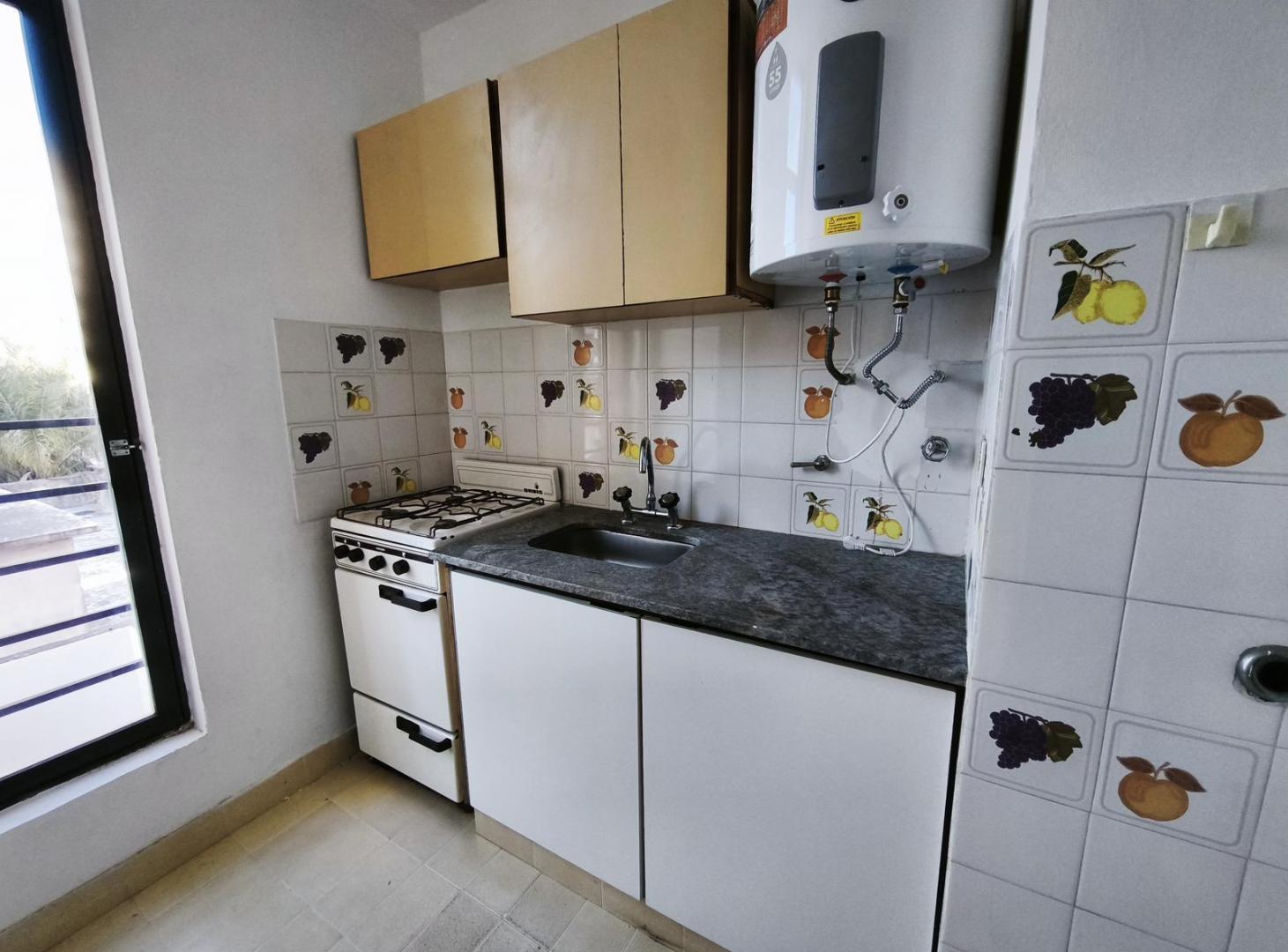 Foto de 1 dormitorio - España 1447 02-03, imagen 4