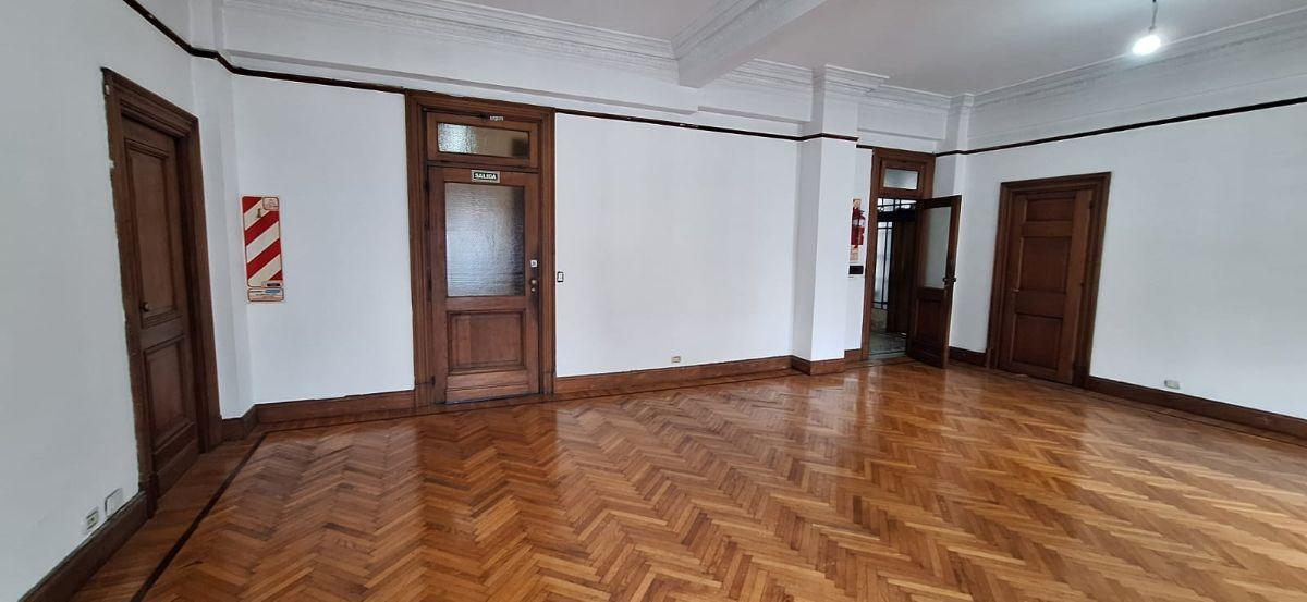 Foto de Oficinas Comerciales en Alquiler - Microcentro 50 m², imagen 1