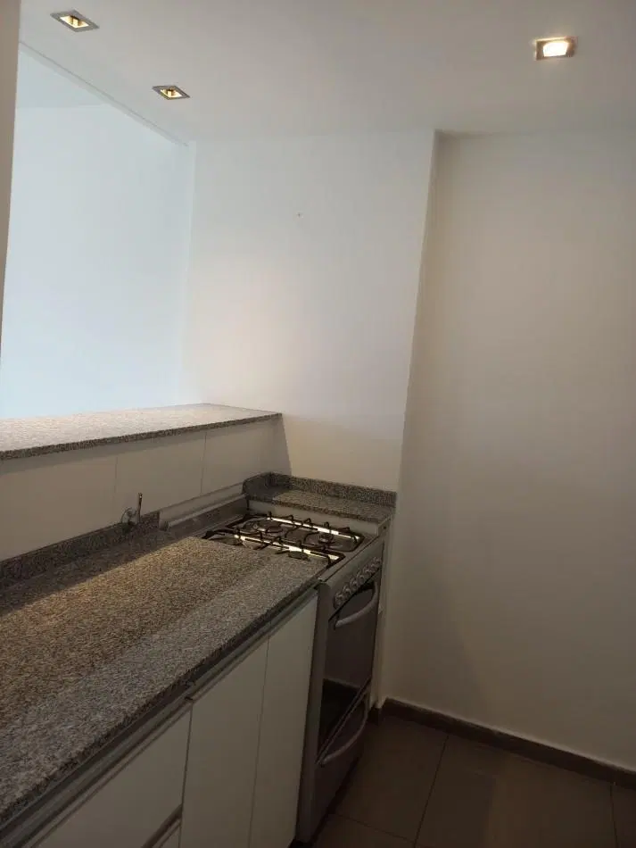 Departramento en Venta 2 Amb con Cochera en Bernal 5