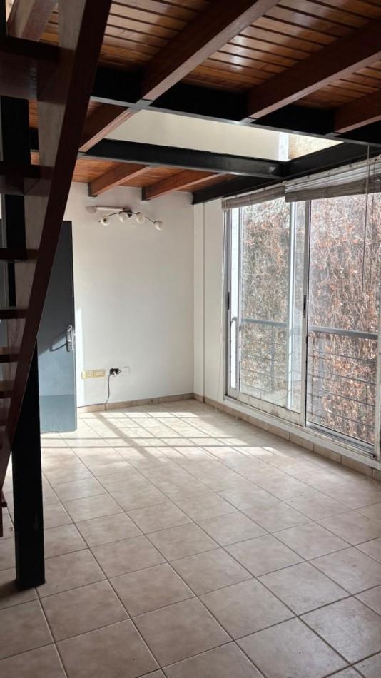 Foto de Alquiler de Departamento de 3 Ambientes con Cochera en Bernal, imagen 3