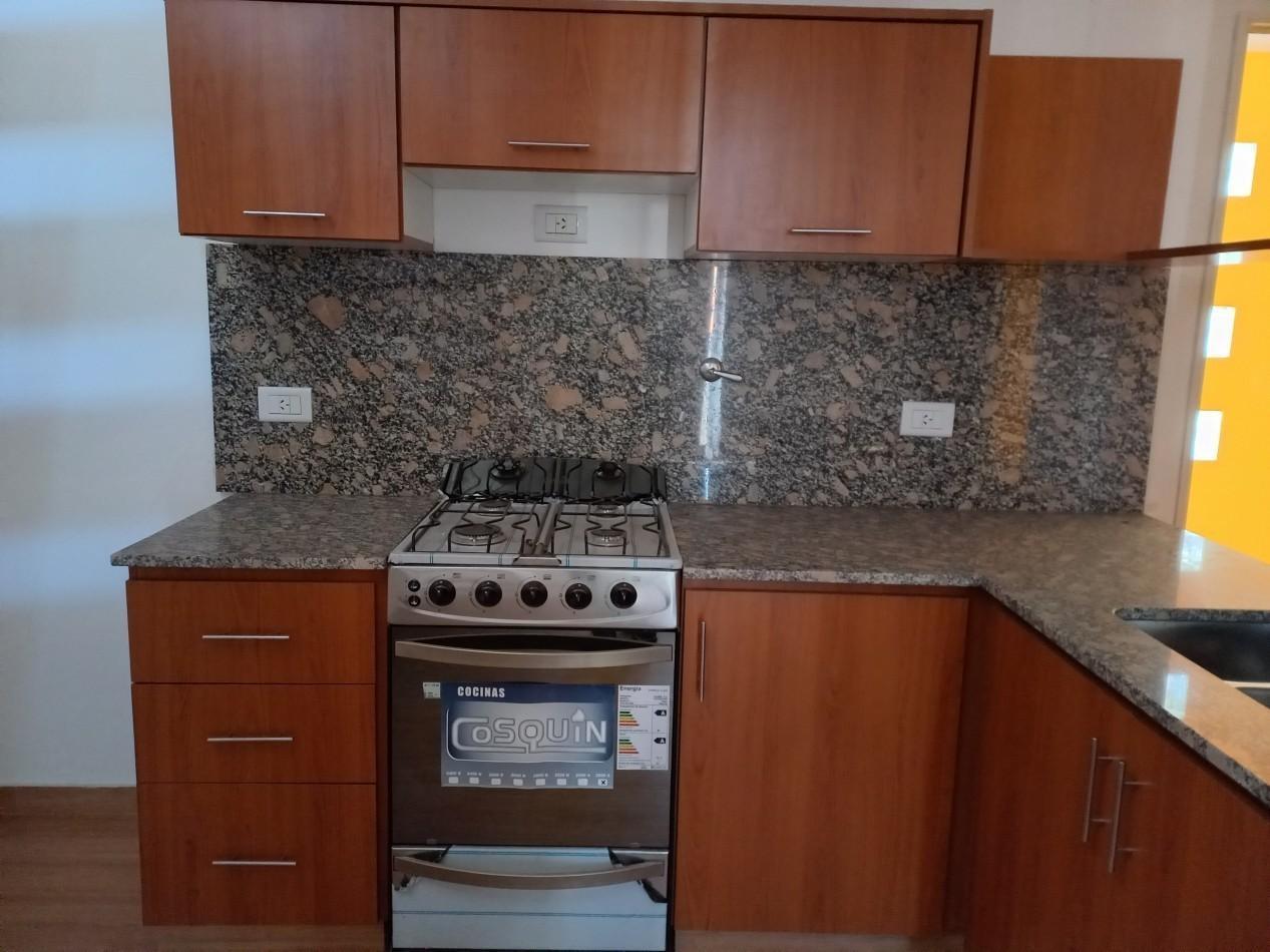 Foto de Hermoso PH de 2 ambientes en Alquiler!! Excelente vista !!!!, imagen 1