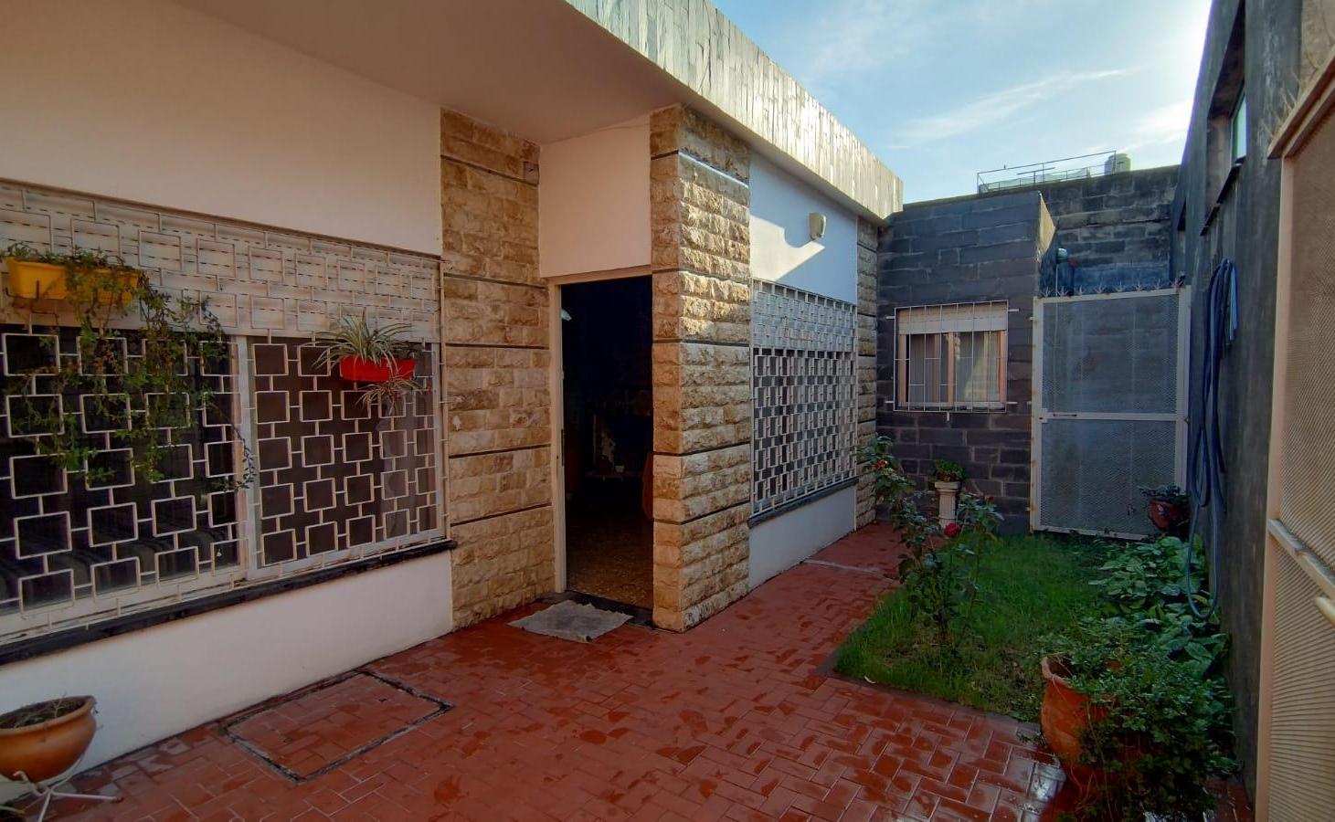 Casa en Sarmiento