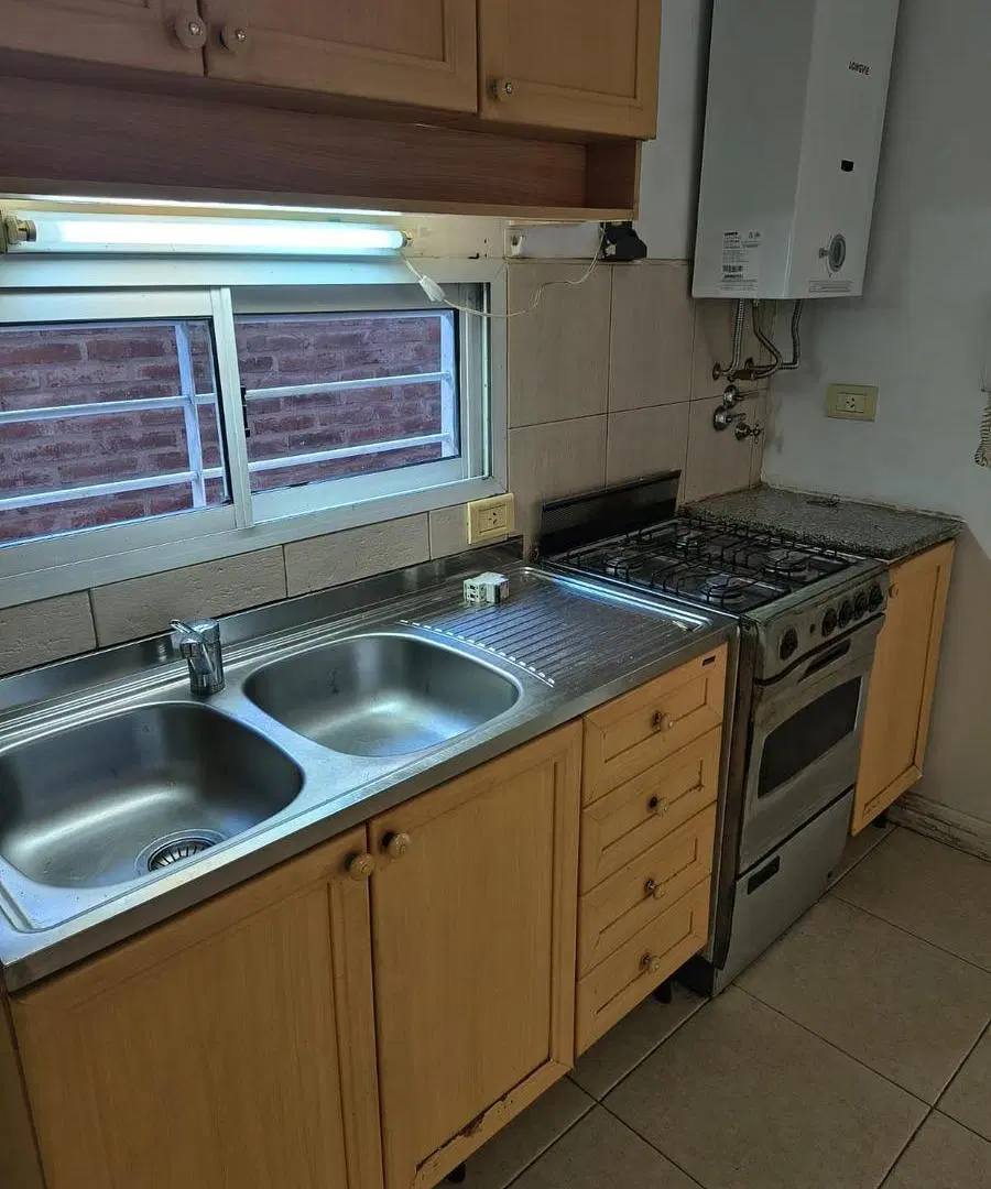 Departamento en Vera Mujica al 500 5