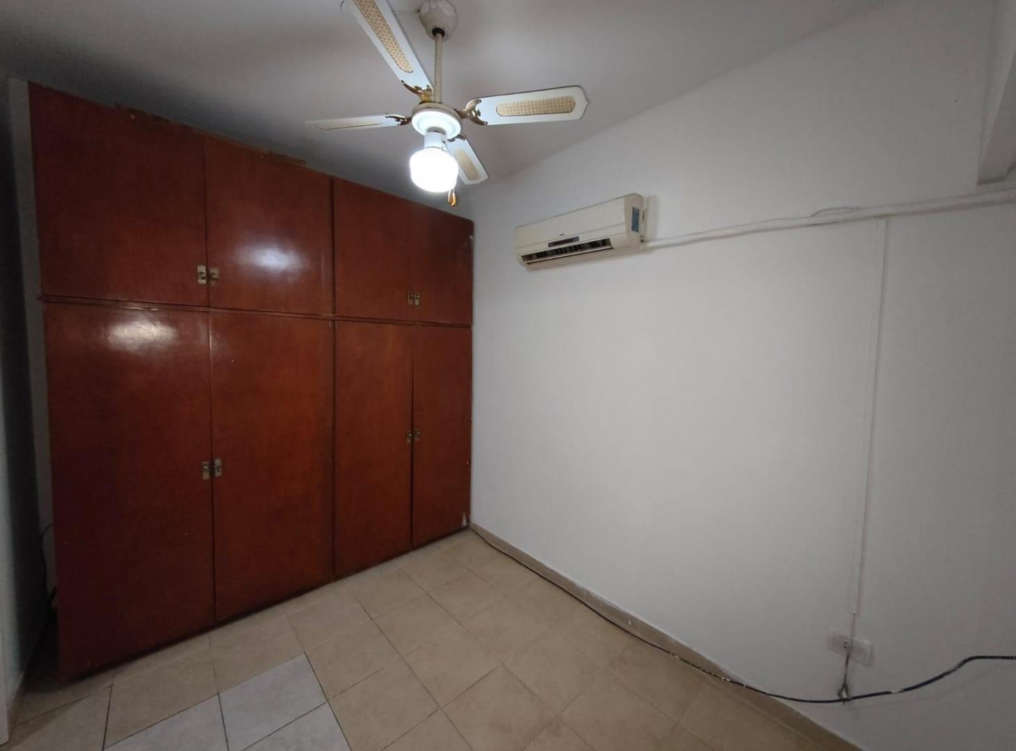 Foto de Departamento 1 dormitorio Juan M. Rosas 1900, imagen 2
