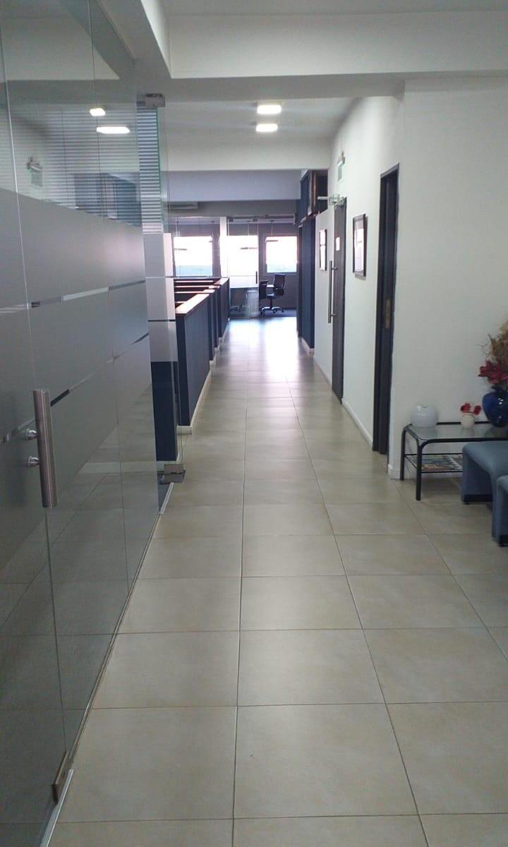 Foto de LOCAL A MTS ESTACION PRIMER Y SEGUNDO PISO. APTO T/DESTINO, imagen 3