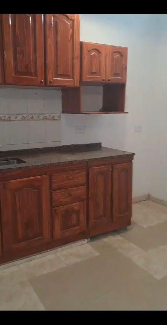 Foto de Alquiler PH con 1 dormitorio en SIN EXPENSAS en Lanús Oeste, imagen 2
