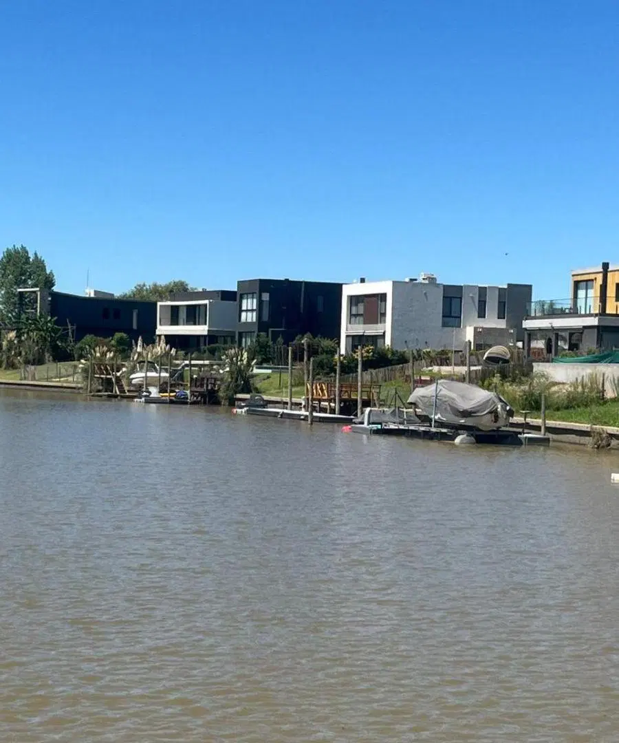 Lote al río - Amarra propia - Villanueva Dique Lujan - Dueño 3