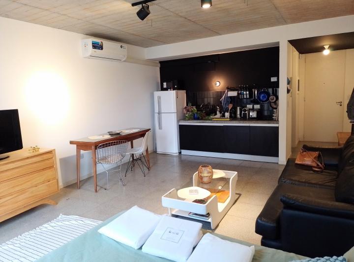 Foto de Monoambiente en Palermo Hollywood con balcón laundry , patio con, imagen 4