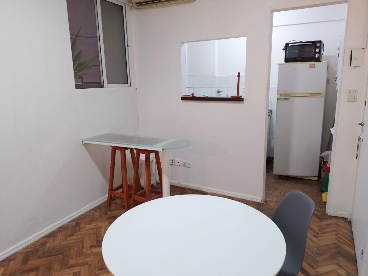 Foto de 2 ambientes Plata Baja Lateral en Palermo F j s m de Oro 2600 y Beruti, imagen 2