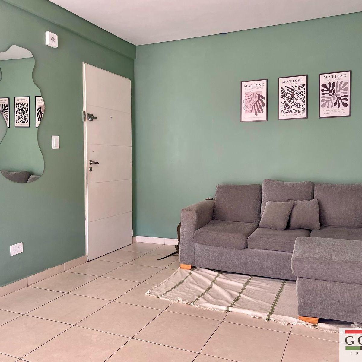 Venta Lomas de Zamora Excelente Departamento de 2 Dormitorios c/ cochera