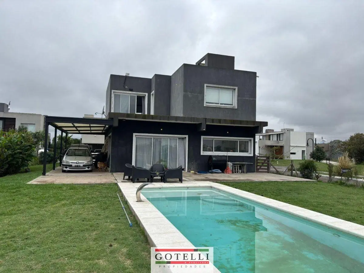 Venta Canning San Vicente Cruz del Sur barrio privado Casa 4 ambientes c/piscina 4