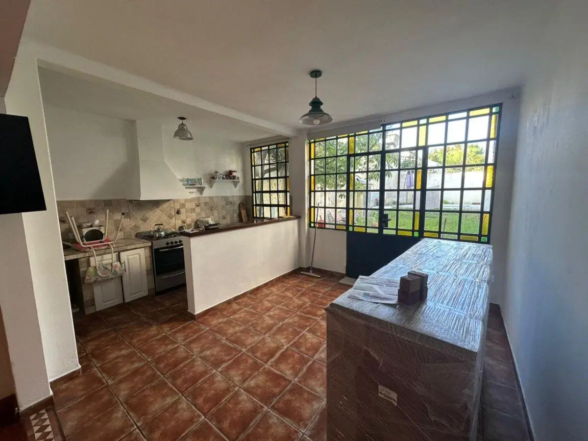 Venta centro Monte Grande Casa de 4 ambiemtes ideal vivienda o uso comercial 5