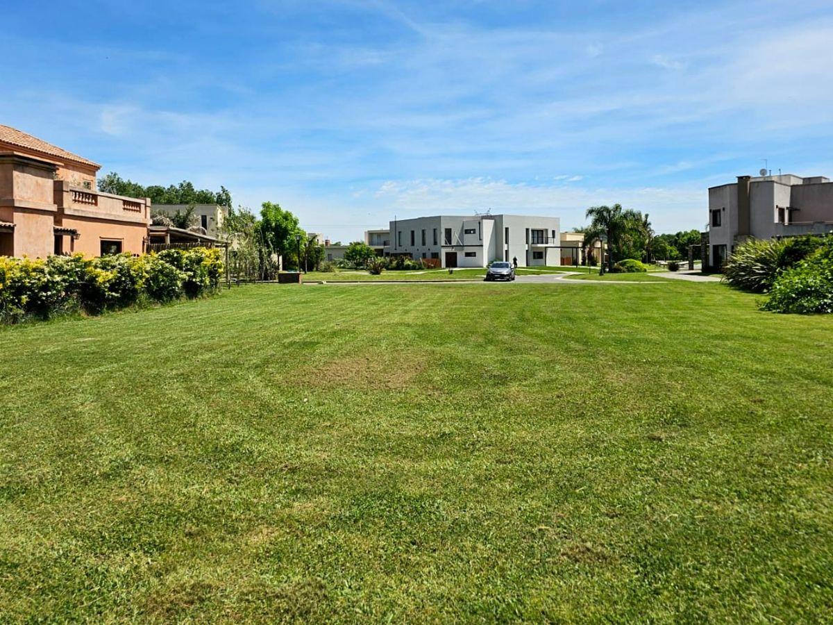 Foto de BARRIO LOS ROBLES – HARAS SANTA MARÍA, imagen 4