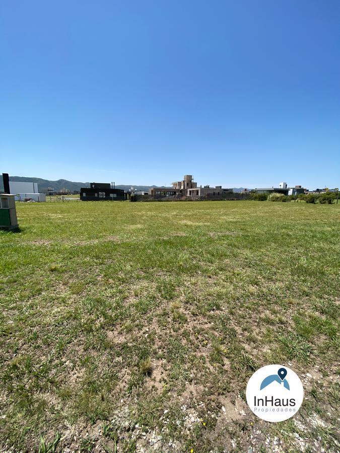 Terreno en Barrio Cerrado Puerto del Aguila 3