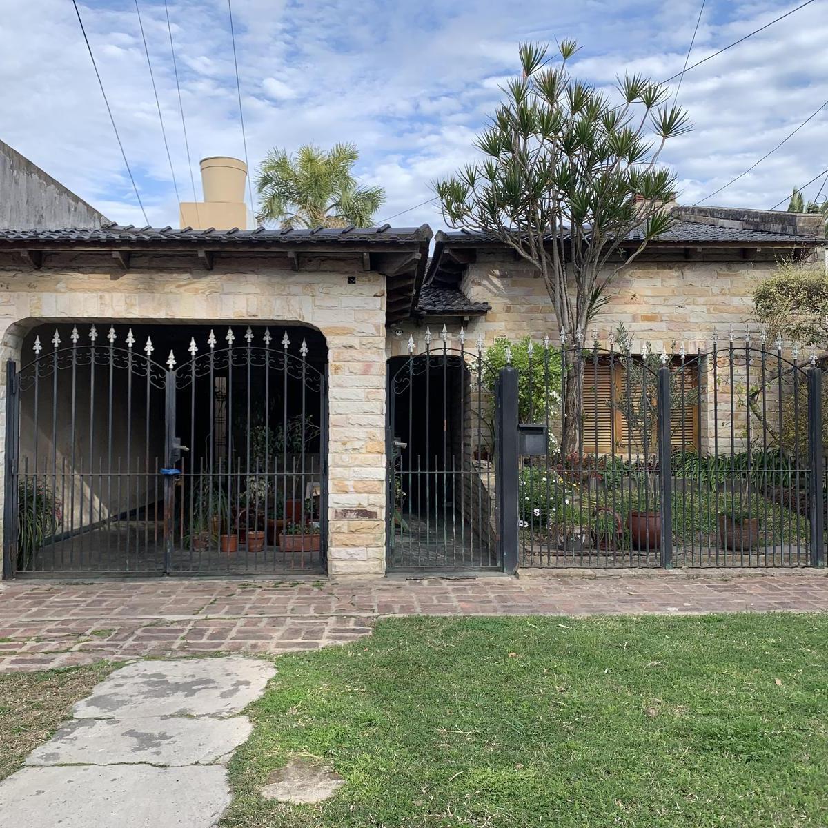 Casa en 50 entre 133 y 134