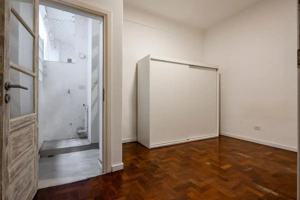 Excelente 3 amb frente c/balcón, ubicado en Palermo Hollywood. Reciclado a nuevo! 3