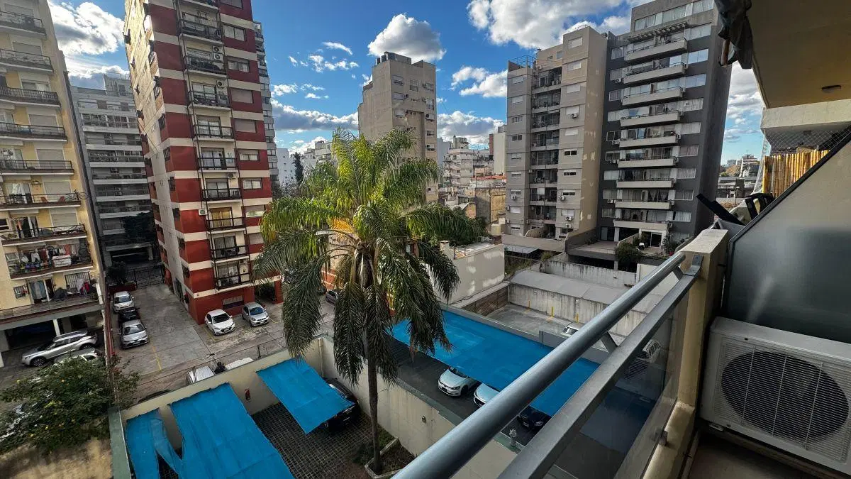 Venta Monoambiente con balcón vista abierta y amenities en Villa Urquiza. Bajas expensas. 5