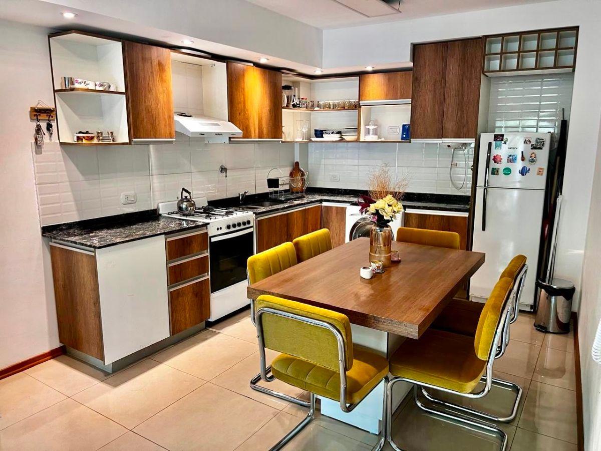 Foto de IMPERDIBLE SEMI PISO 3 AMBIENTES AL FRENTE EN VILLA URQUIZA! Súper, imagen 1