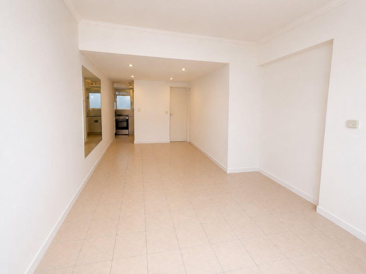 Foto de IMPERDIBLE MONOAMBIENTE EN VENTA AL FRENTE CON TERRAZA PROPIA EN PALERMO!, imagen 4