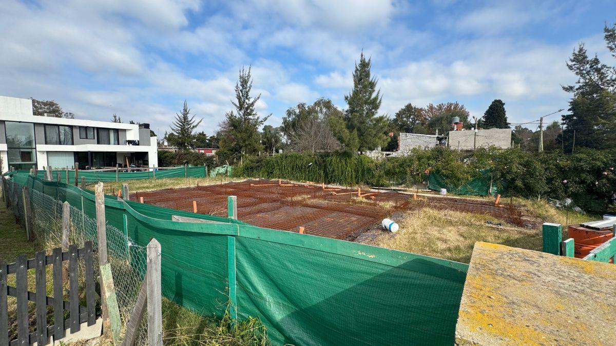 Foto de Venta Excelente Lote en exclusivo Complejo Lagoon Pilar - Incluye, imagen 1