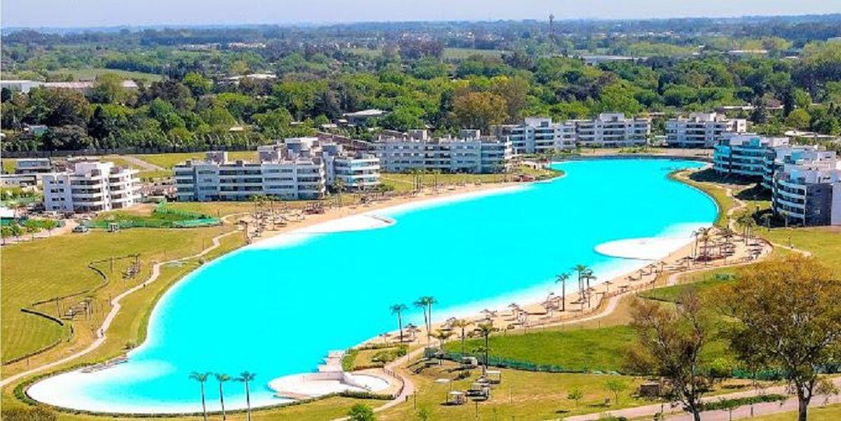 Foto de Venta Excelente Lote en exclusivo Complejo Lagoon Pilar - Incluye, imagen 4